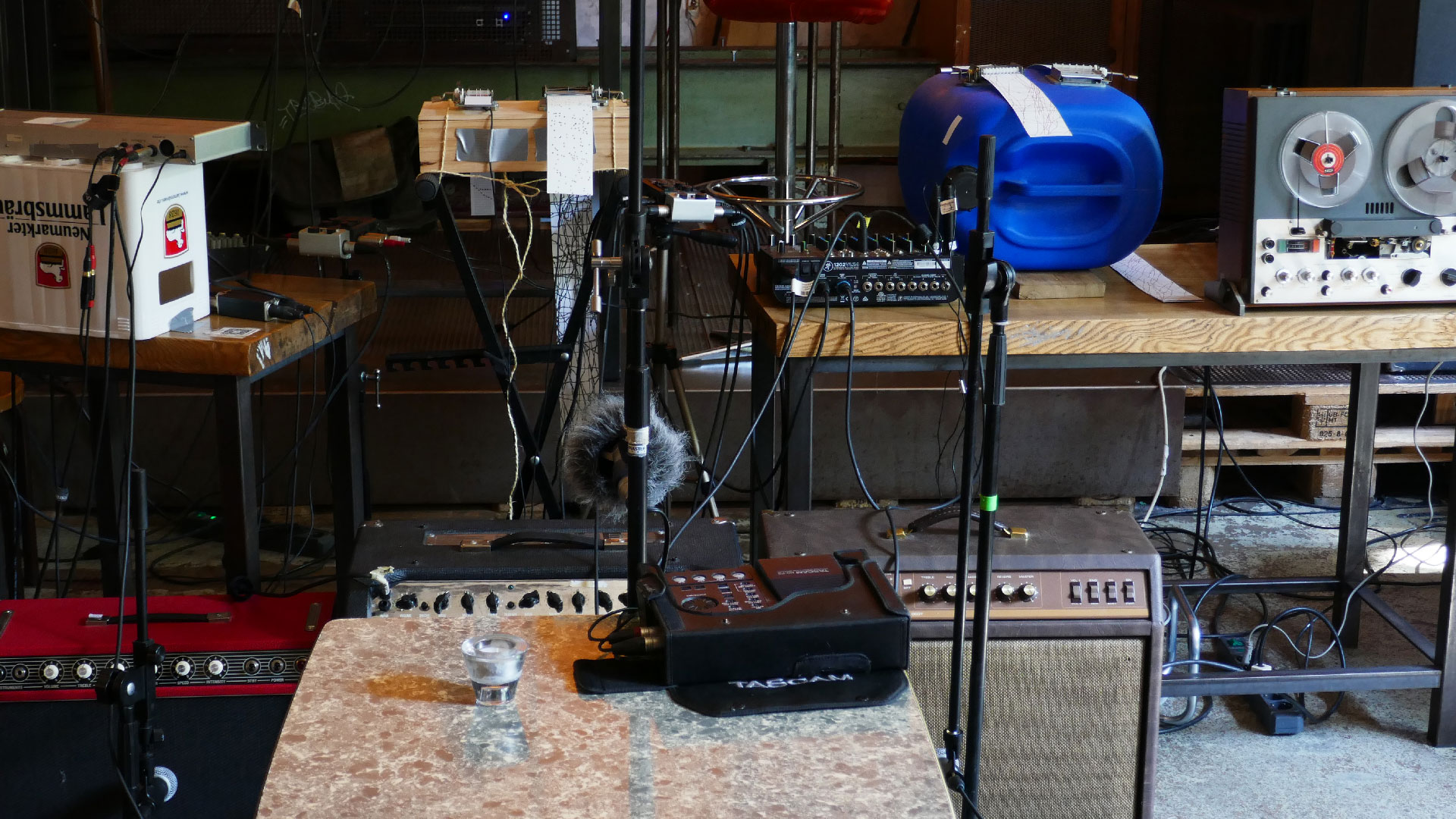 2025-06-17 Spieluhren-Quartett mit Tonband, Vocoder und Fieldrecording (Soundcheck Fete de la Musique)